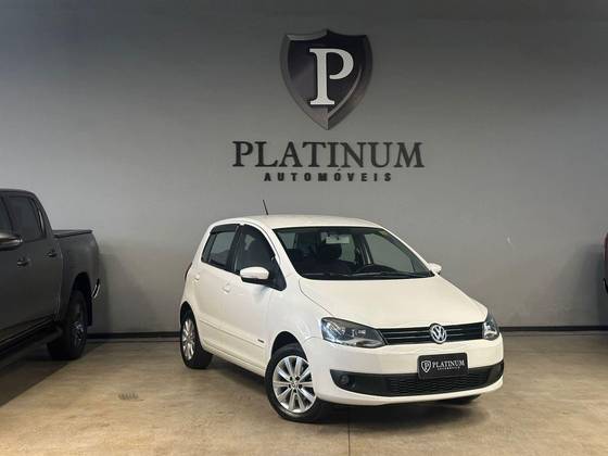 VOLKSWAGEN FOX 1.6 MI 8V FLEX 4P MANUAL VOLKSWAGEN FOX 1.6 MI 8V FLEX 4P MANUAL